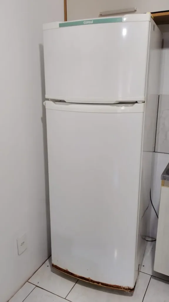 Geladeira Consul CRD37EBANA 334 L 127 V
