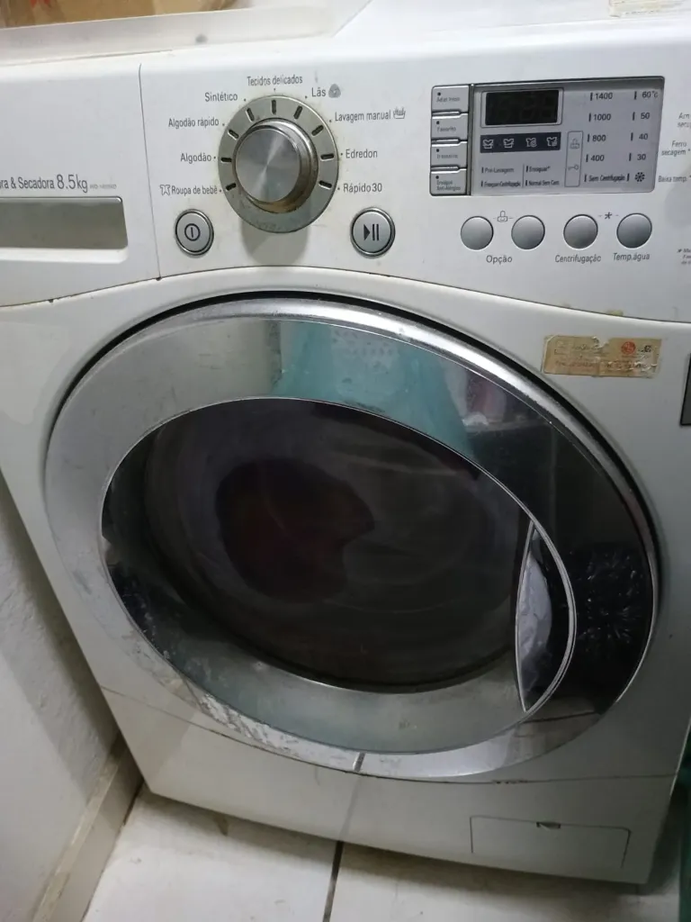 Lavadora Automática LG WD-1403RD 8.5 kg 127 V (Para desguace)